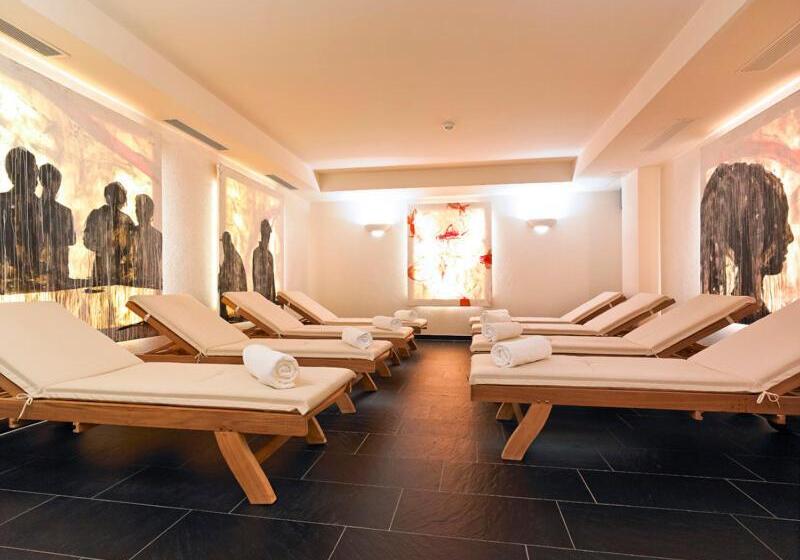 هتل Garni Frommes