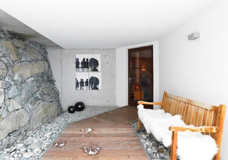 هتل Garni Frommes