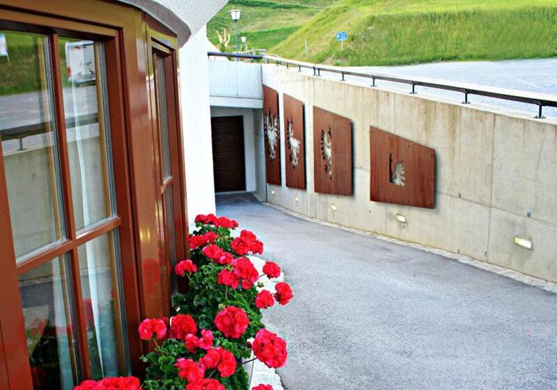 هتل Garni Frommes