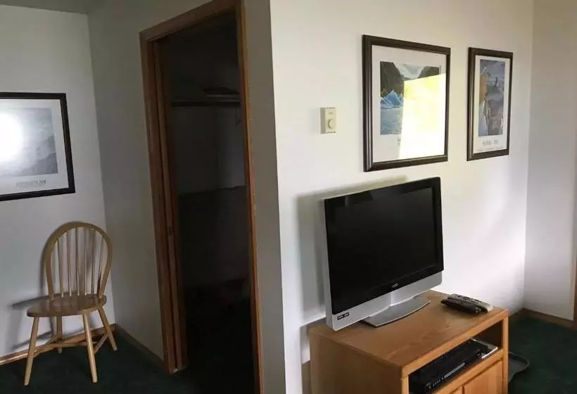 Suite 2 Lynn View Lodge