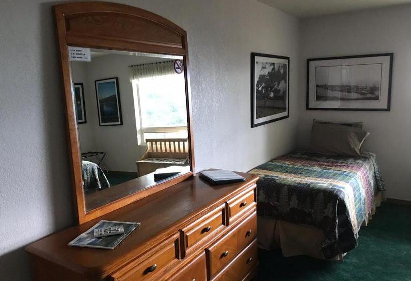 Suite 2 Lynn View Lodge