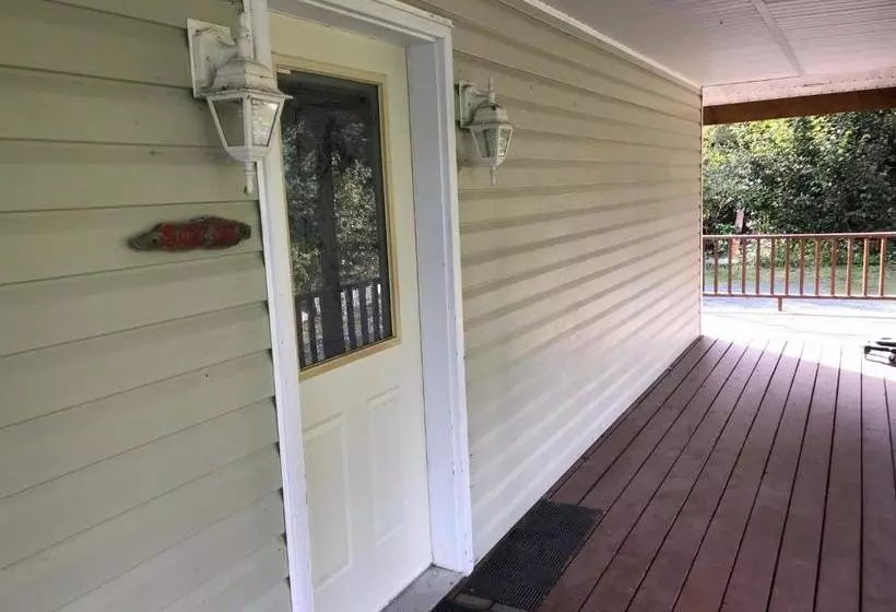 Suite 2 Lynn View Lodge