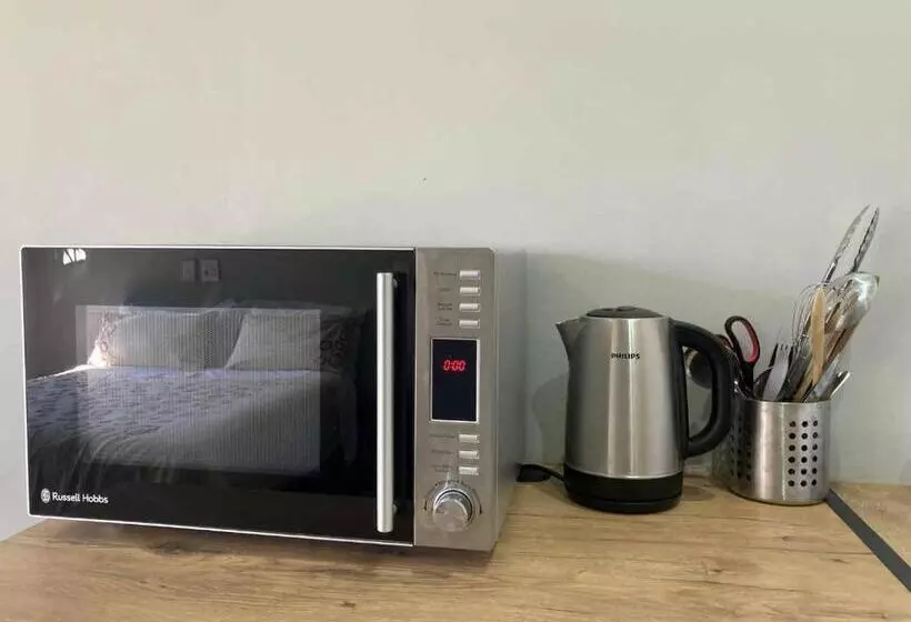 ペンション Halleria Self Catering
