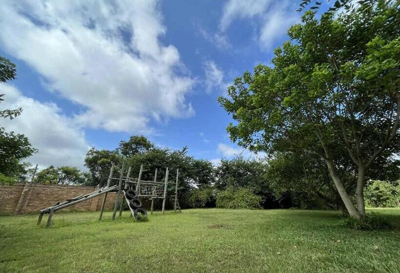 بنسيون Halleria Self Catering