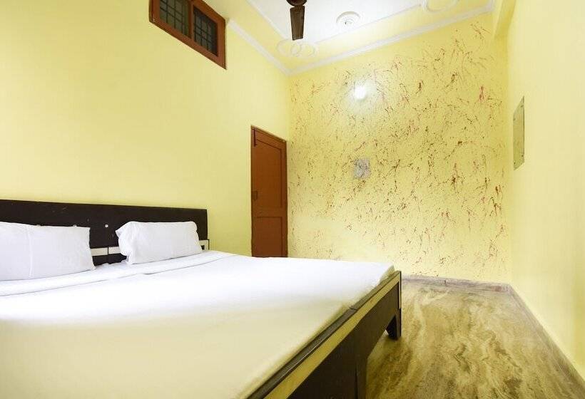 Spot On 49295 Hotel Kohinoor Park