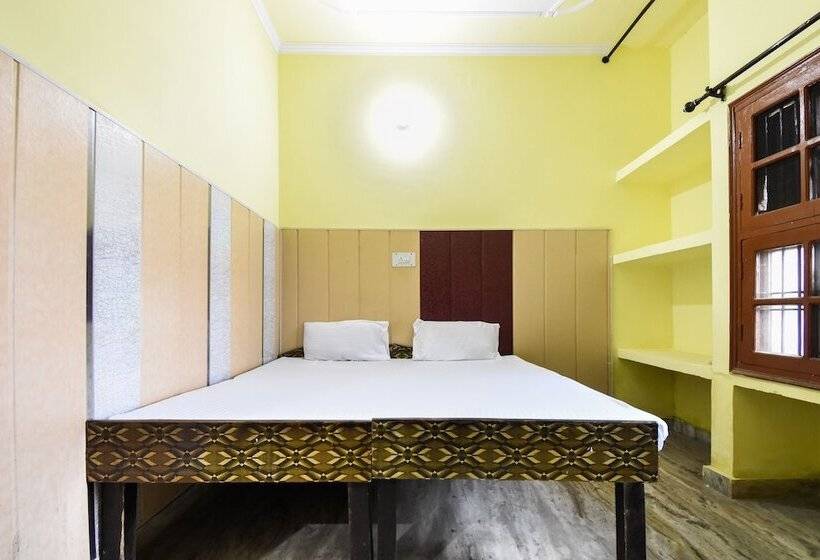 Spot On 49295 Hotel Kohinoor Park