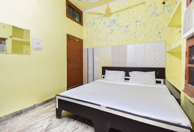 Spot On 49295 Hotel Kohinoor Park