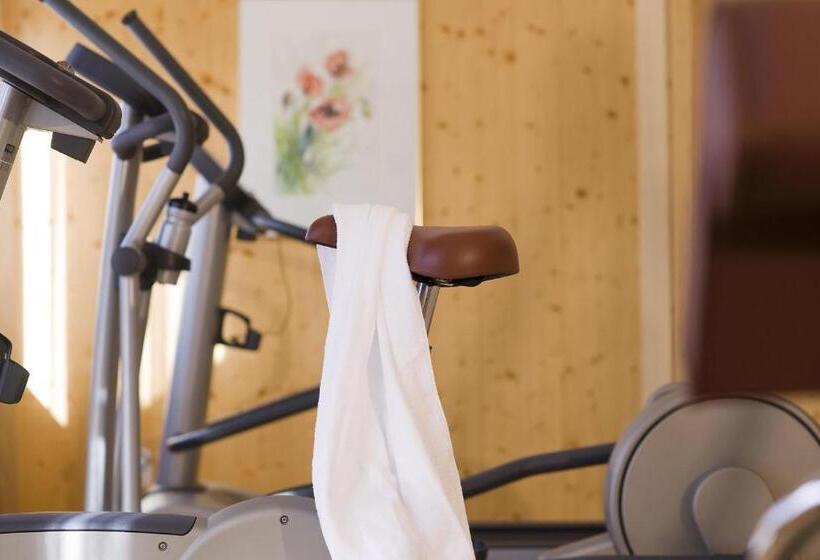 酒店 Ramsi, Mein Familien