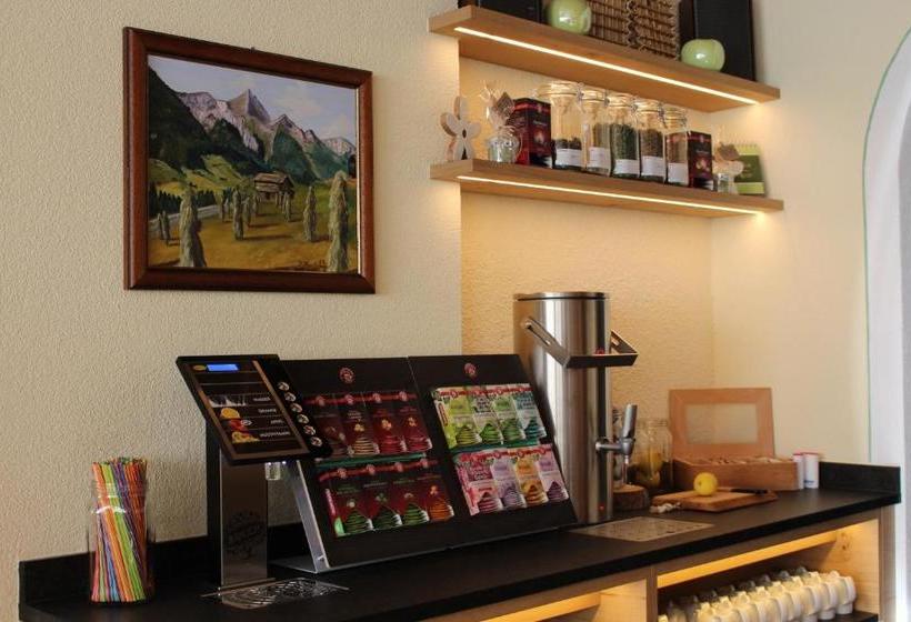 ホテル Garni Lawens