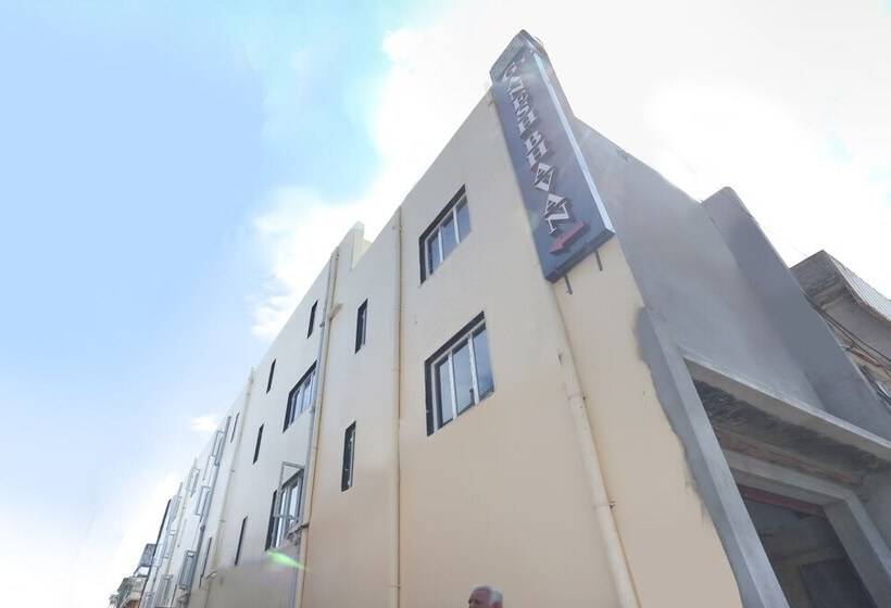 ホテル Oyo 47587 Ganesh Bhawan