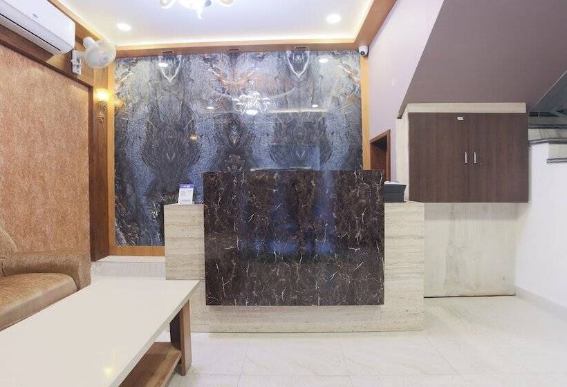 ホテル Oyo 47587 Ganesh Bhawan