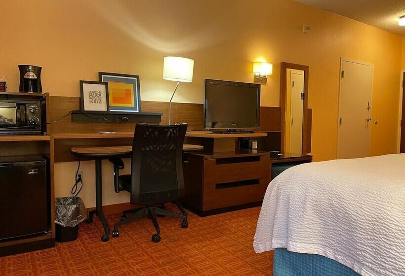 Отель Baymont By Wyndham Chambersburg