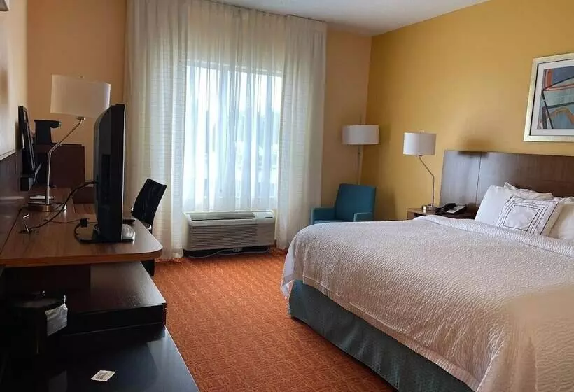 Отель Baymont By Wyndham Chambersburg