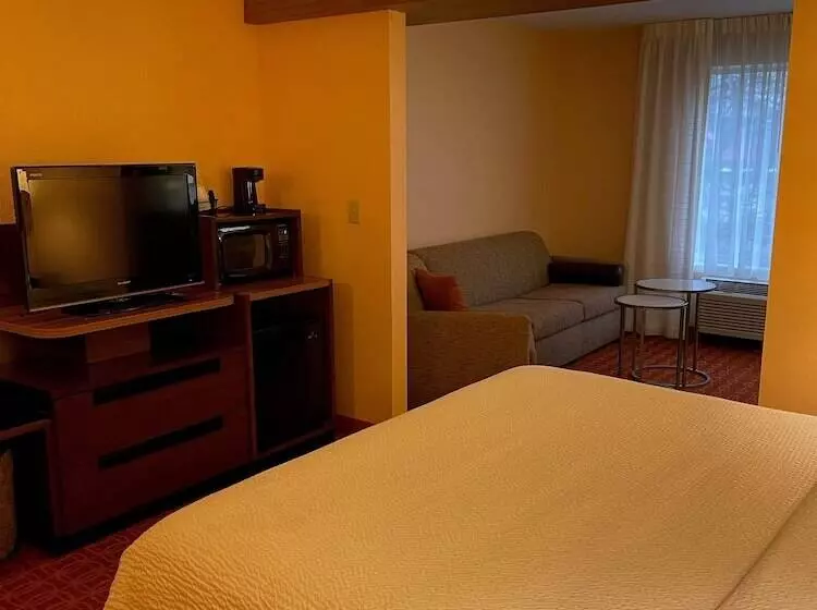 Отель Baymont By Wyndham Chambersburg