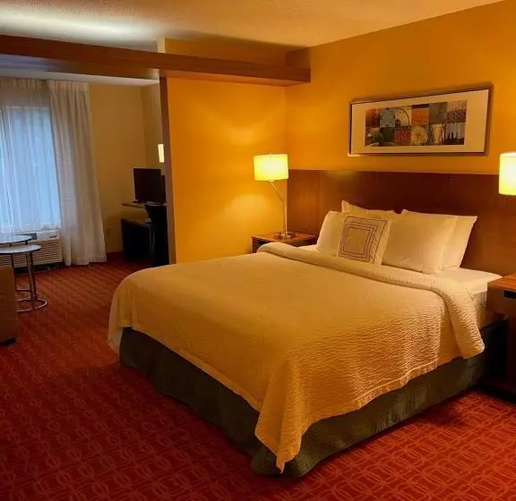 Отель Baymont By Wyndham Chambersburg