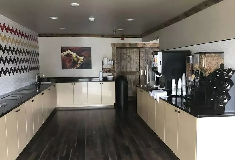 هتل Clubhouse Inn