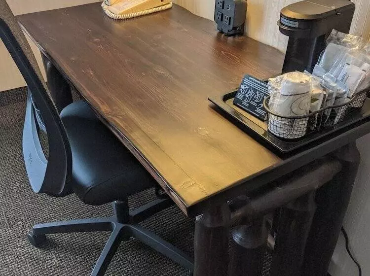 هتل Clubhouse Inn