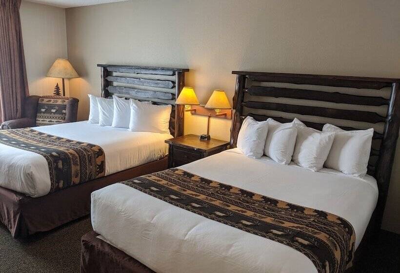 فندق Clubhouse Inn