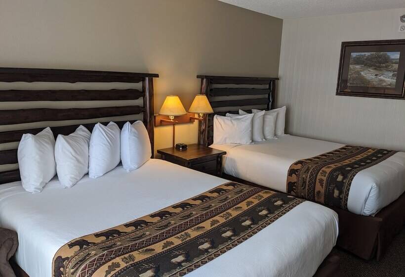 فندق Clubhouse Inn