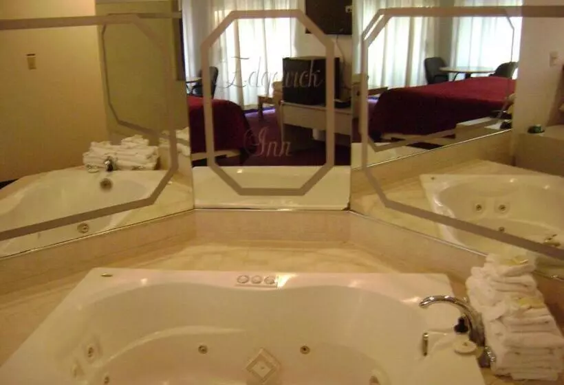 فندق Edgewick Inn