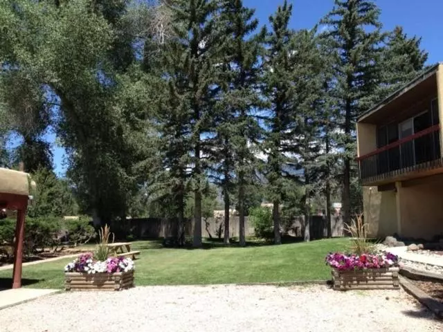 Отель El Pueblo Lodge