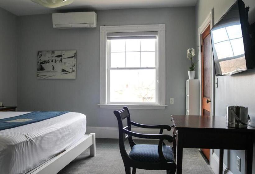 호텔 Emerson Inn By The Sea