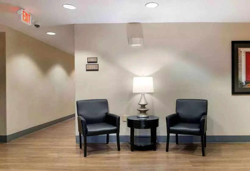 هتل Extended Stay America Suites  Kansas City  Airport