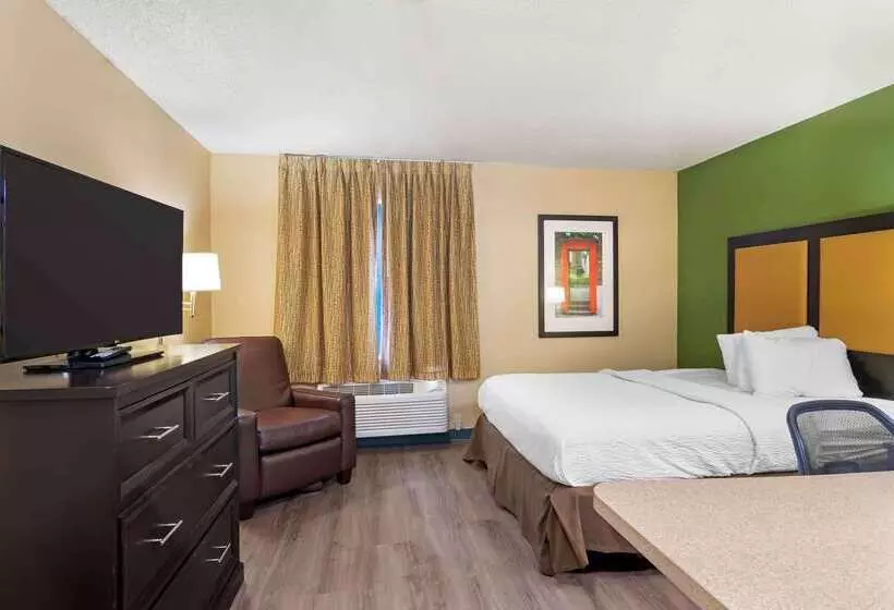 هتل Extended Stay America Suites  Kansas City  Airport