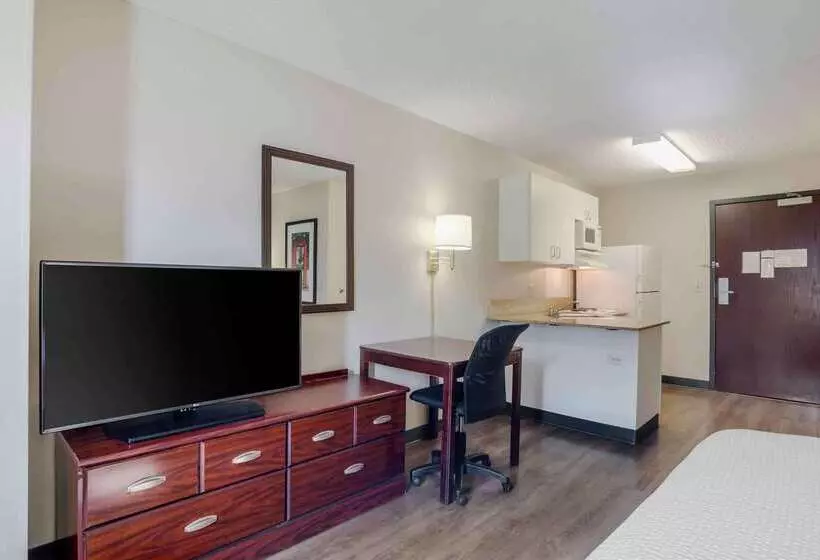 Отель Extended Stay America Suites Los Angeles Torrance Blvd