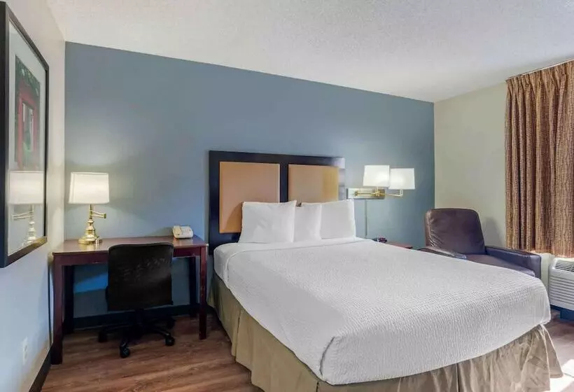 Отель Extended Stay America Suites Los Angeles Torrance Blvd
