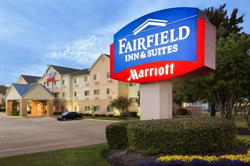 ホテル Comfort Inn & Suites