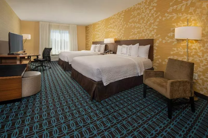 בית מלון כפרי Fairfield Inn & Suites Dulles Airport