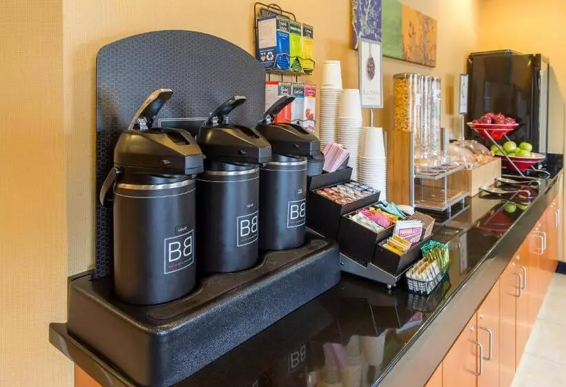 호텔 Fairfield Inn & Suites Canton