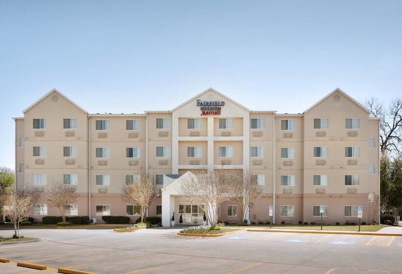 فندق Fairfield Inn & Suites Fort Worth University Drive