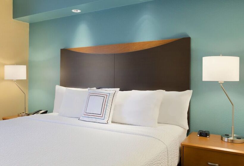 فندق Fairfield Inn & Suites Fort Worth University Drive