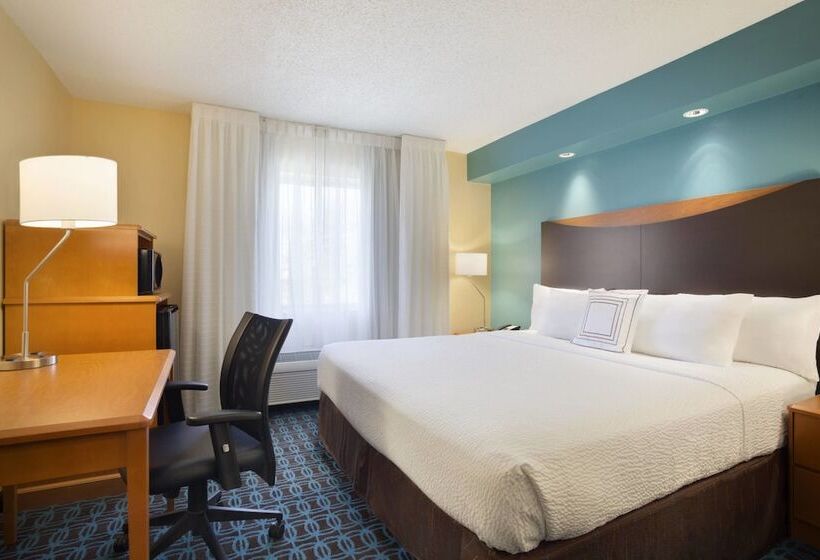 فندق Fairfield Inn & Suites Fort Worth University Drive