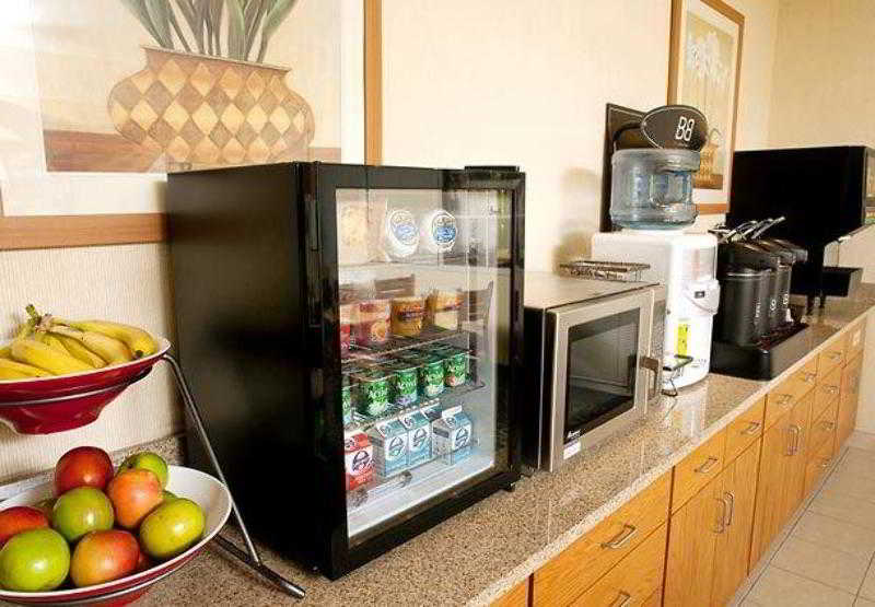 هتل Fairfield Inn & Suites Longview