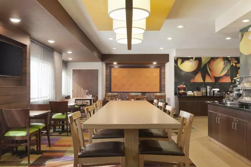 호텔 Fairfield Inn & Suites Longview