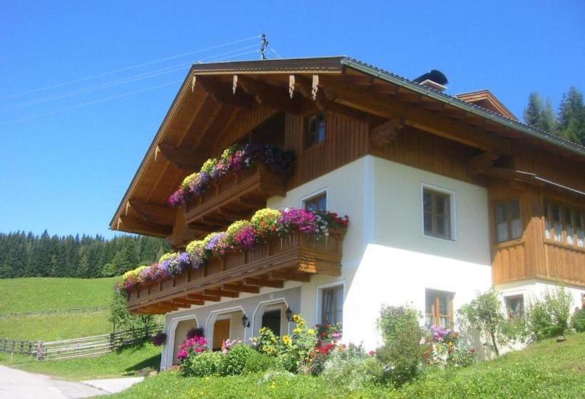 ペンション Oberegghof