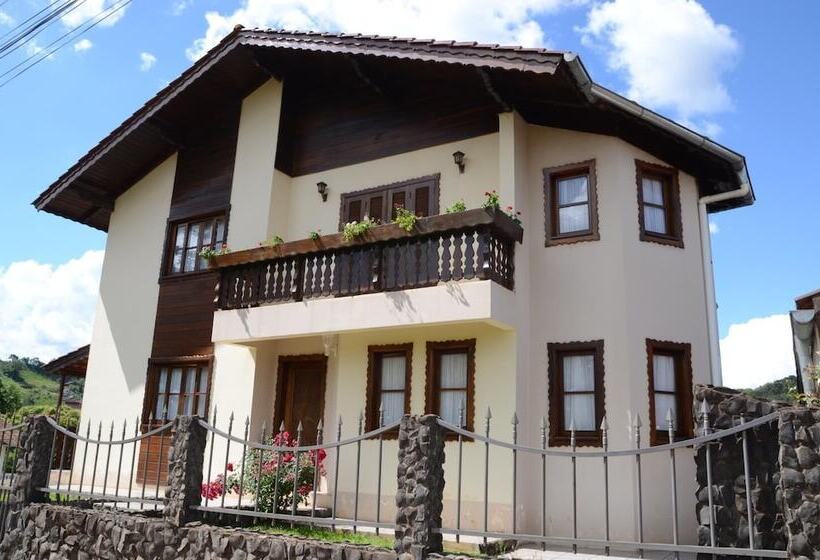 Пансион Pousada Adler