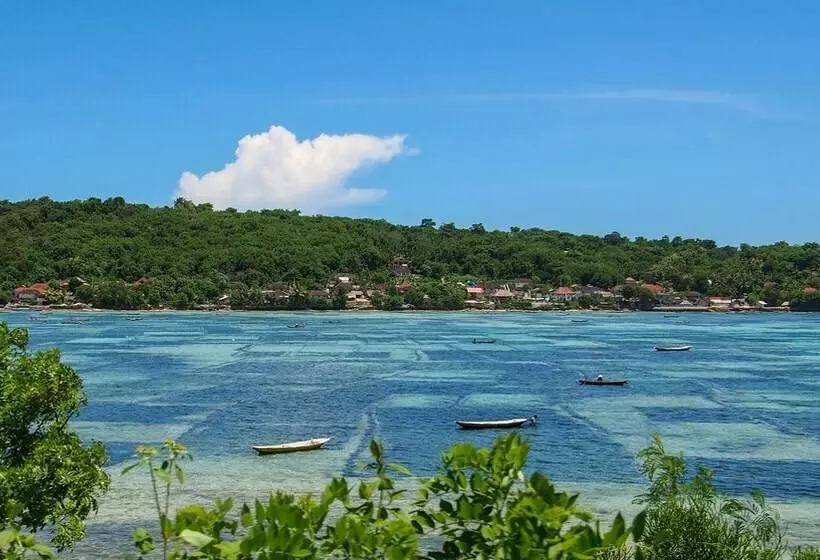 تختخواب و صبحانه Kayu Manis Guest House Lembongan