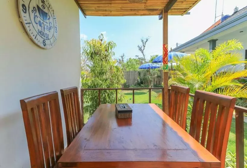 تختخواب و صبحانه Kayu Manis Guest House Lembongan