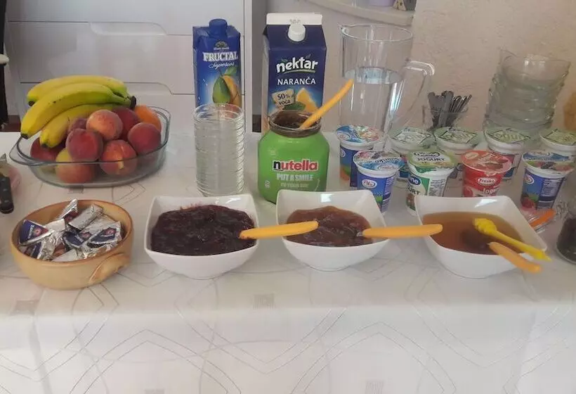 Bed And Breakfast Villa Avena