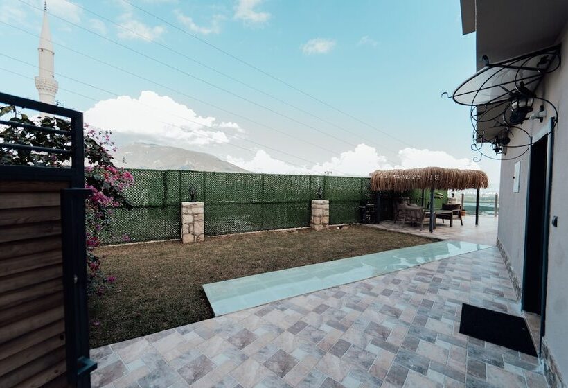 Fortunella Suites & Villas