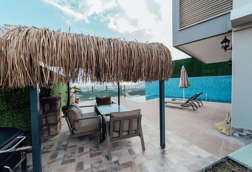 Fortunella Suites & Villas