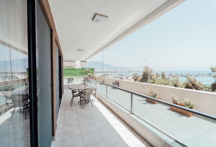 Fortunella Suites & Villas