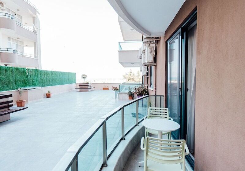 Fortunella Suites & Villas