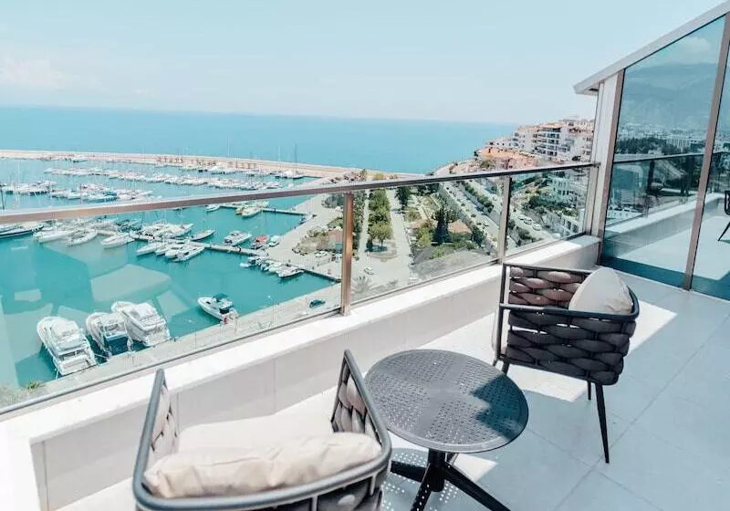 Fortunella Suites & Villas