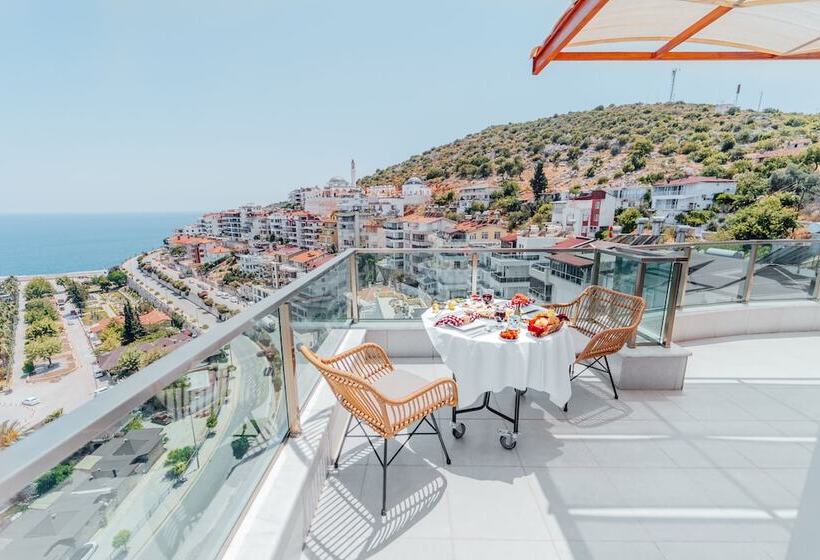 Fortunella Suites & Villas