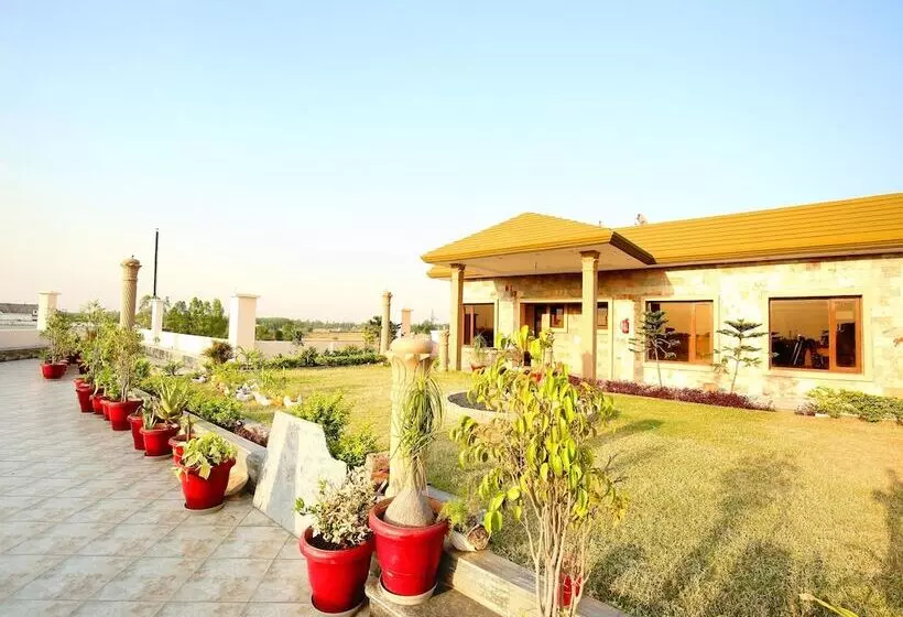 Hotelli Armaan Resort By Oyo Rooms